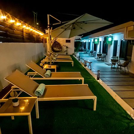 Anika Boutique Suites 科克 外观 照片